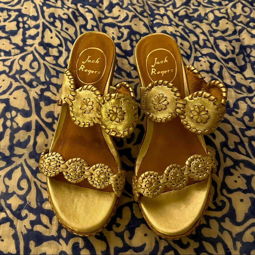 Beautiful Jack Rogers wedge heel